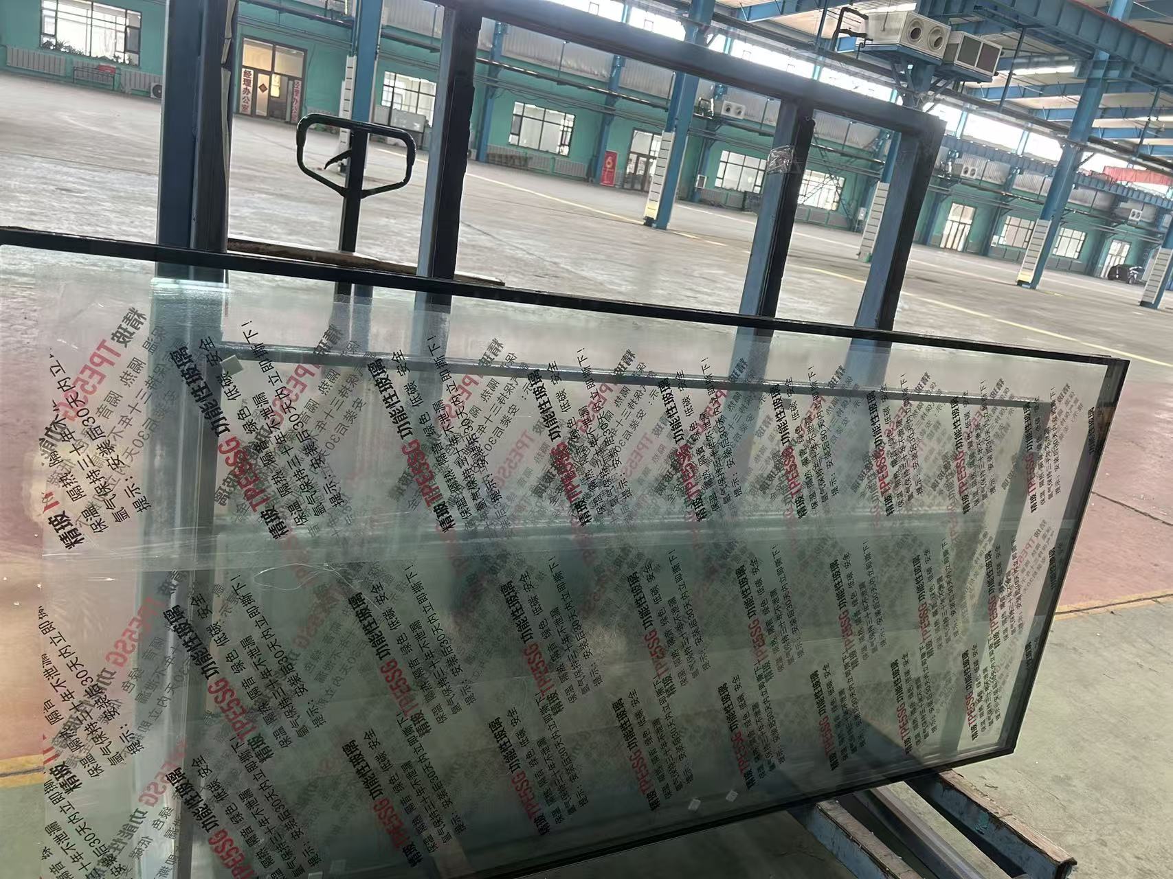 东方市玻璃源头工厂玻璃幕墙 - 排名